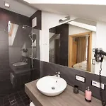 Apartment Living Schoenwies With Private Infrared And Zell Am Kaprun Summercard *