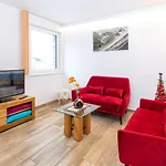 Апартаменты Living Schoenwies With Private Infrared And Zell Am Kaprun Summercard