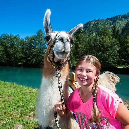 Living Schoenwies With Private Infrared And Zell Am Kaprun Summercard アパート *